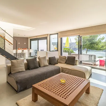 Noelia Villa L'Escala